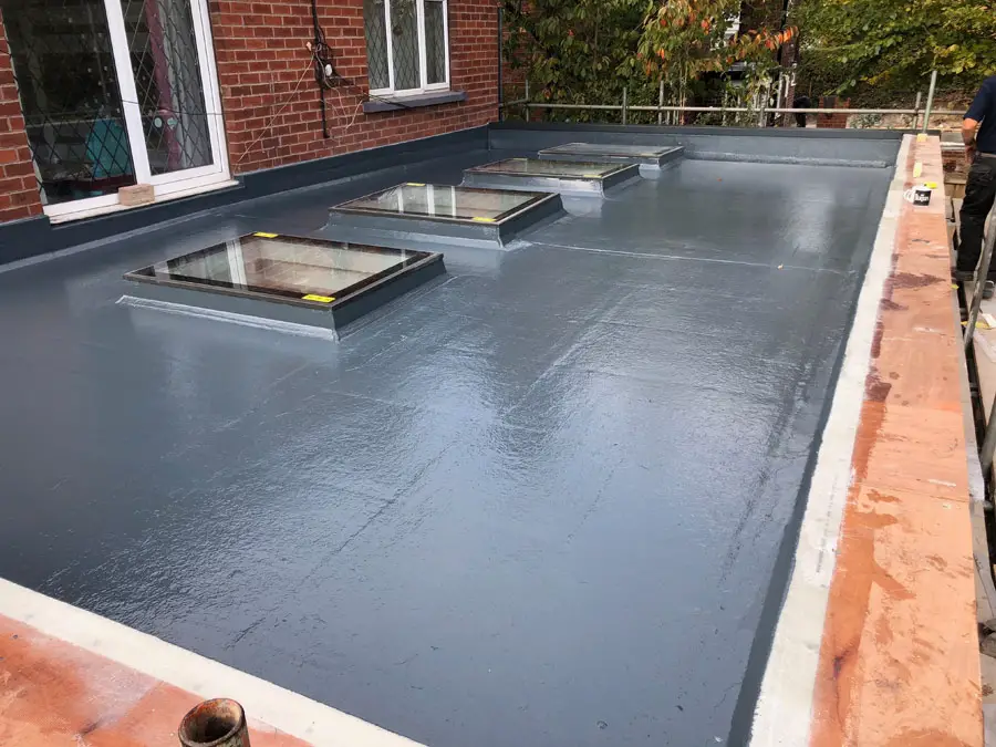The Advantages and Disadvantages of Fibreglass Roofing
